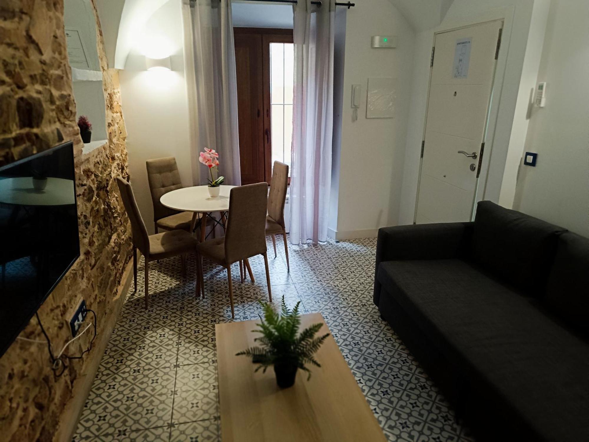 Al-Qazeres Suites Caces Buitenkant foto