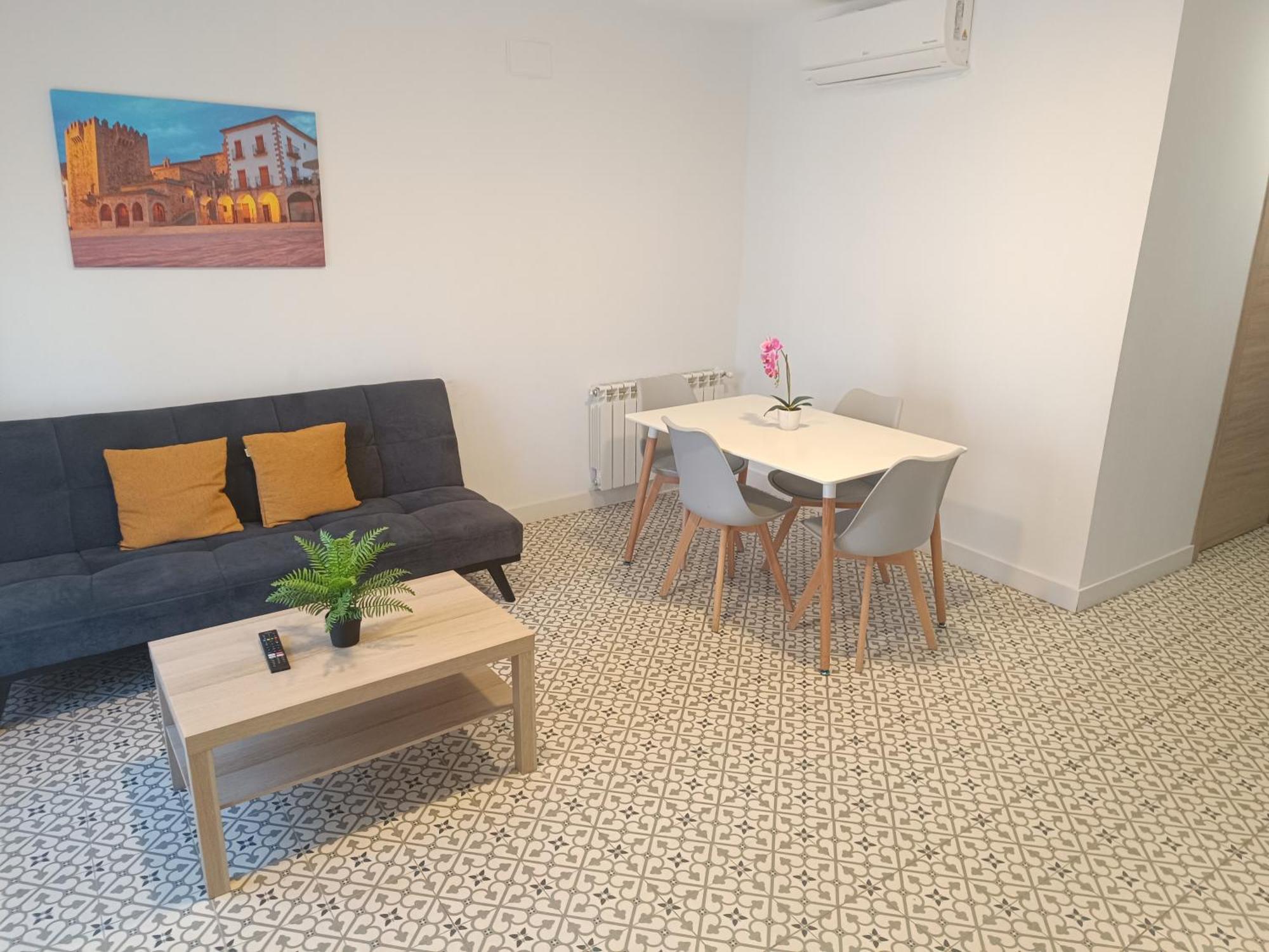 Al-Qazeres Suites Caces Buitenkant foto